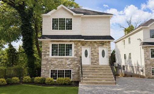 House in New York, New York, United States 1