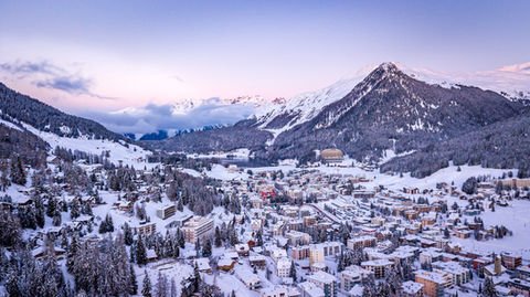 Chalet in Davos, Grisons, Switzerland 4 - 18575806