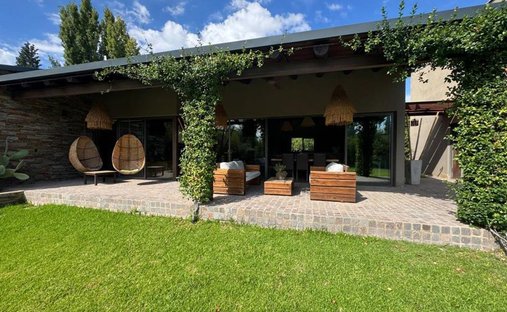 House in Luján de Cuyo, Mendoza Province, Argentina 1