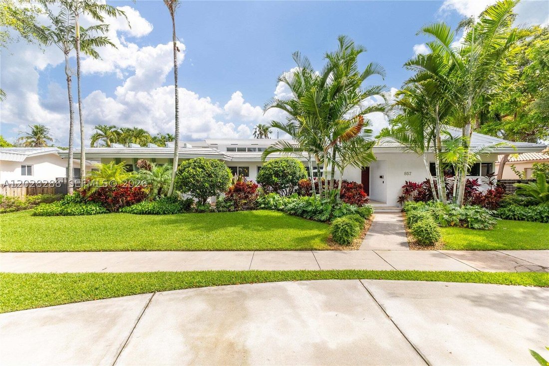 House in Miami, Florida, United States 1 - 18112947