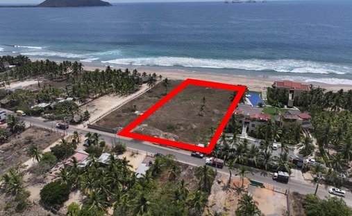 Land in Playa Blanca, Guerrero, Mexico 1