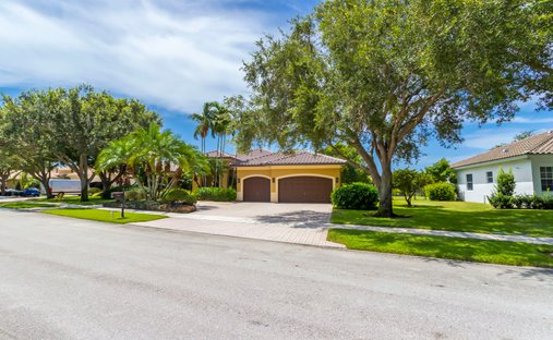 Estate in Davie, Florida, United States 1