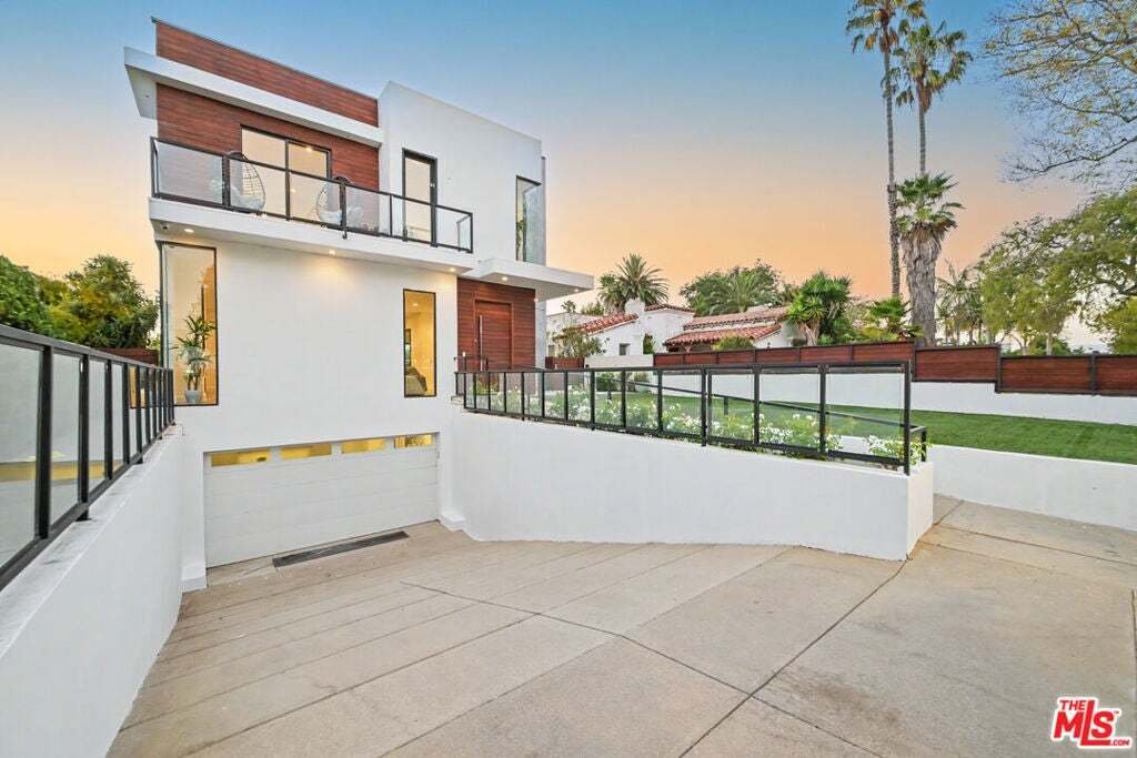 House in Los Angeles, California, United States 2 - 18577022
