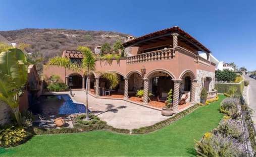 Condominio en San Antonio Tlayacapan, Jalisco, México 1