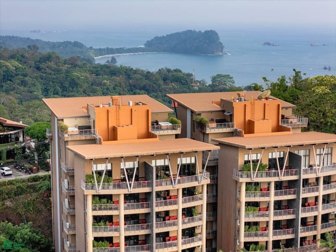 Condo in Quepos, Puntarenas Province, Costa Rica 1 - 17729055