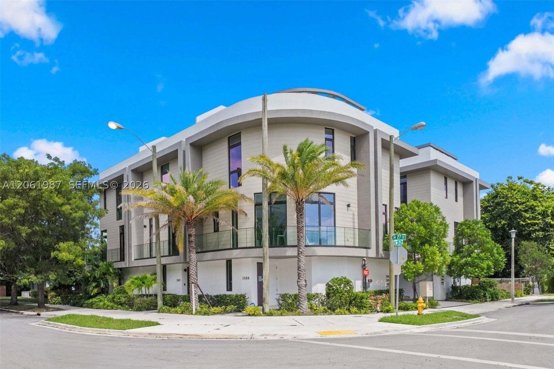 Townhouse in Miami, Florida, United States 1 - 18561950