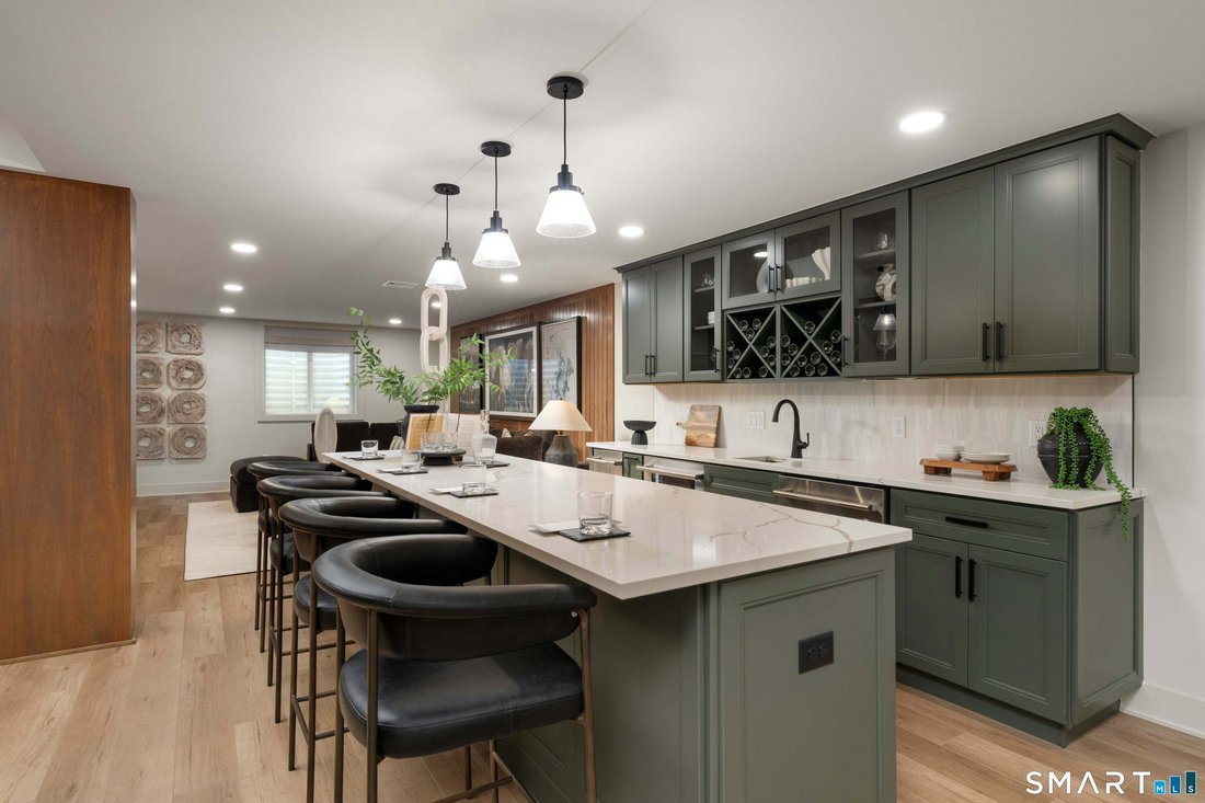 Condo in Brookfield, Connecticut, United States 3 - 18575872