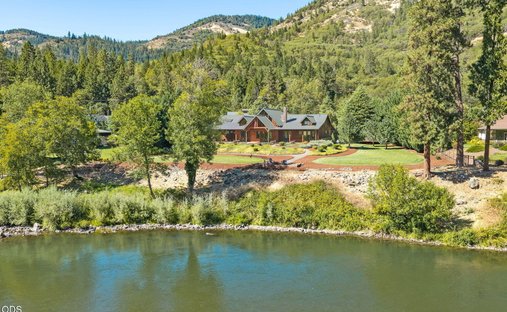 House in Grants Pass, Oregon, United States 1