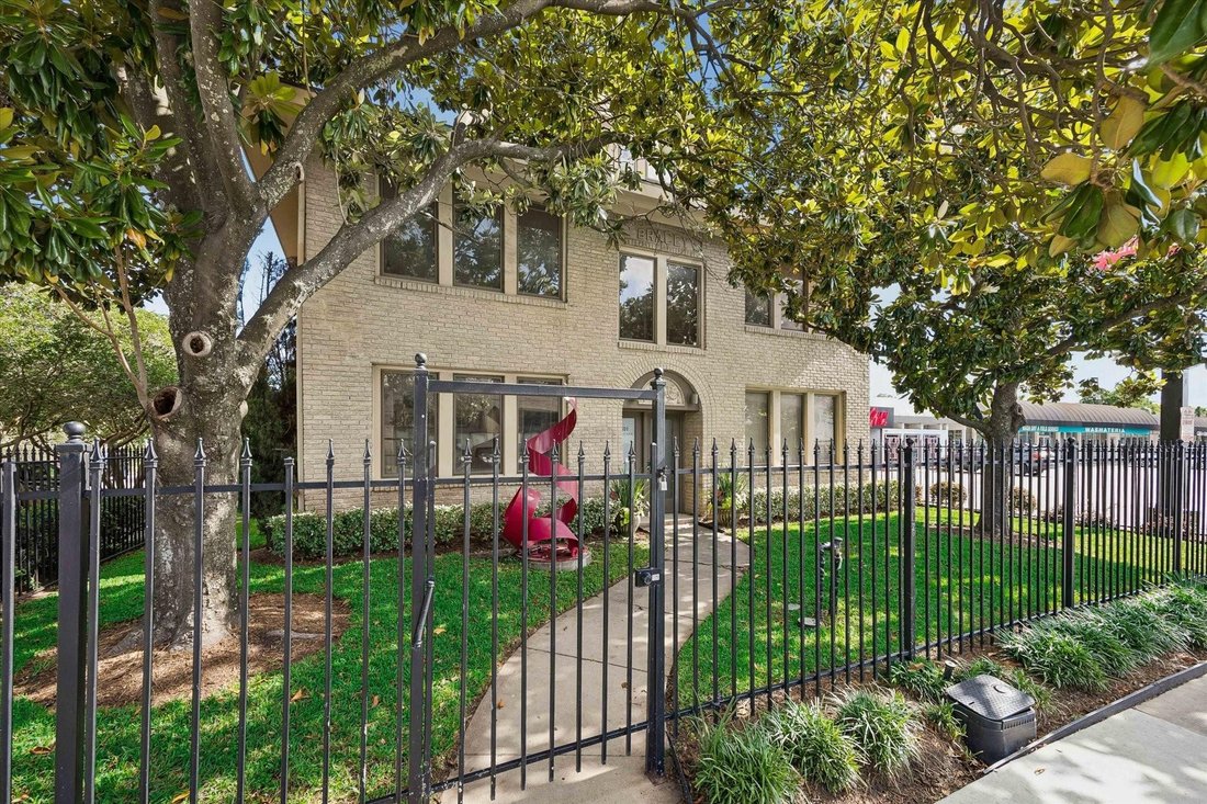 House in Houston, Texas, United States 1 - 18577692