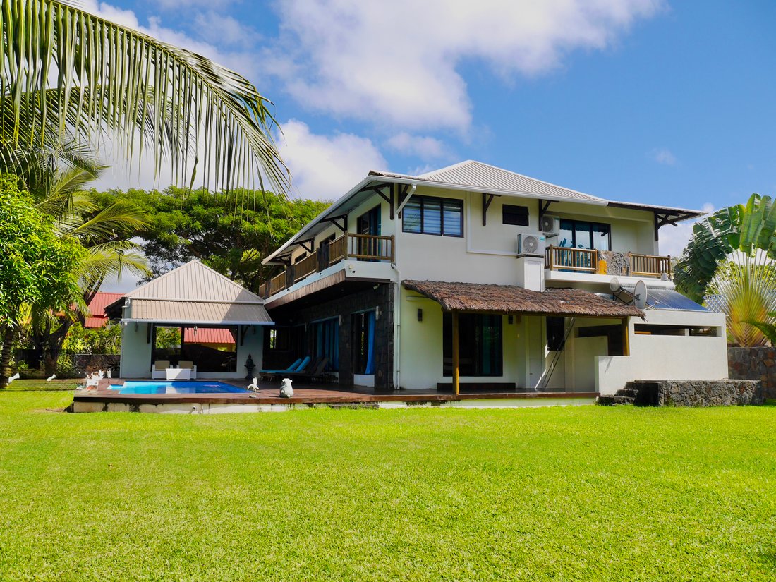 Villa in Poste de Flacq, Flacq District, Mauritius 1 - 18575293