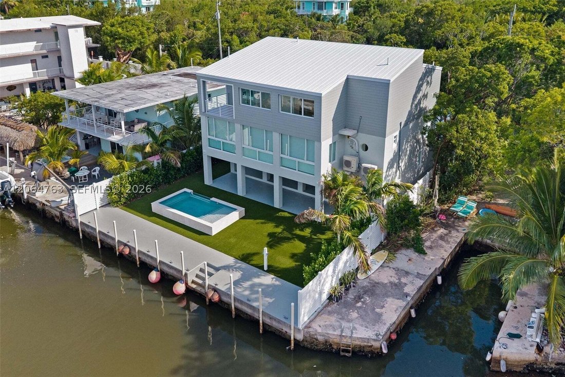 House in Key Colony Beach, Florida, United States 5 - 18576936