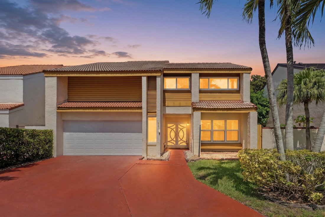 House in Miami, Florida, United States 1 - 18225868