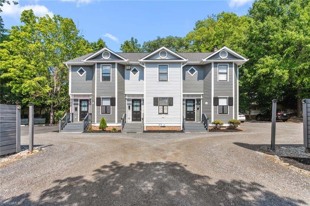 Condo in Greensboro, North Carolina, United States 2 - 18577042