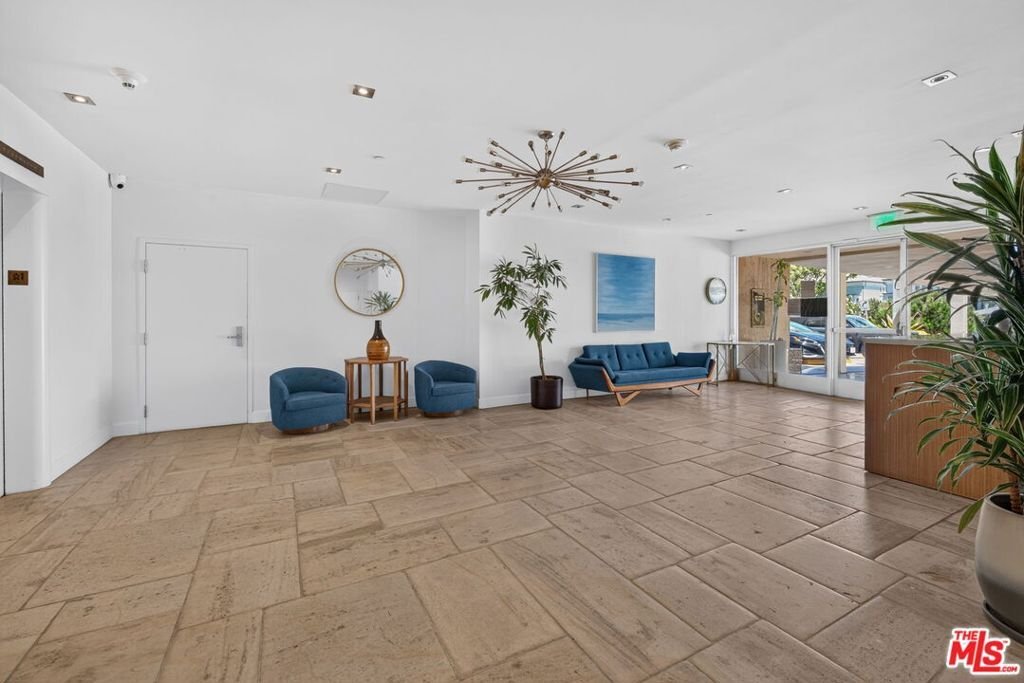 Condo in Santa Monica, California, United States 5 - 18577023