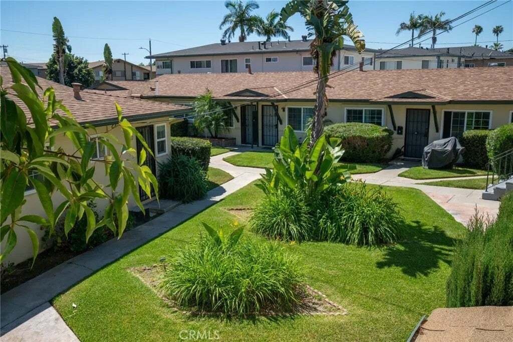 Garden Grove, California, United States 4 - 17781682