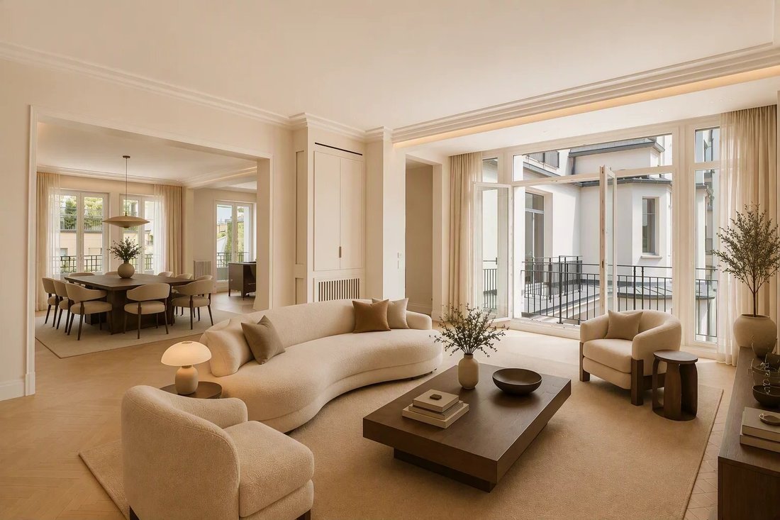 Apartment in Porte Dauphine, Paris 16e Arrondissement, Paris 1 - 18574390