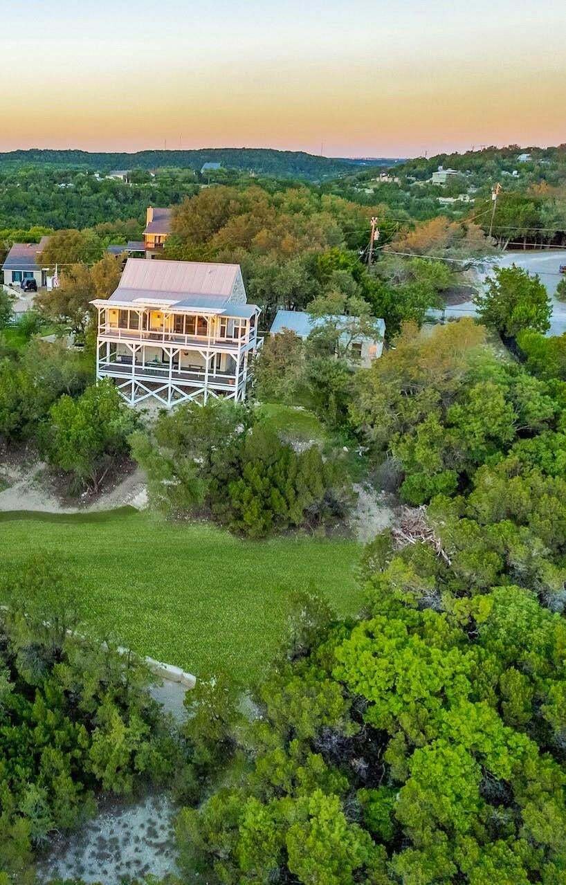 House in Jonestown, Texas, United States 3 - 17618351
