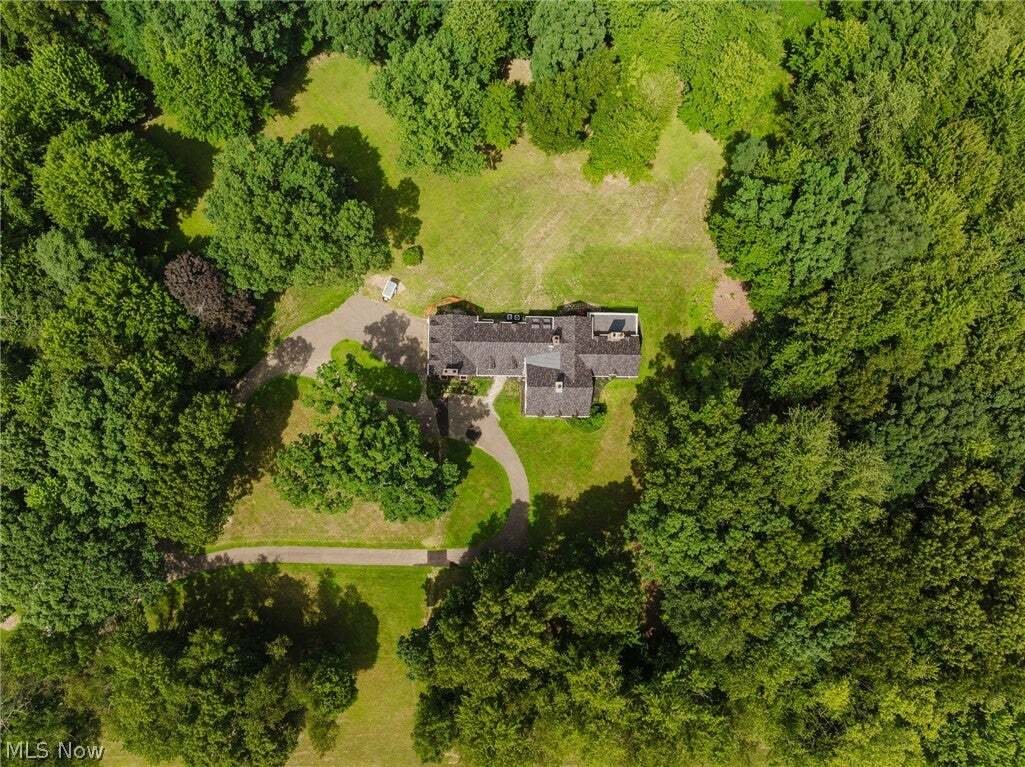 House in Massillon, Ohio, United States 5 - 18576107