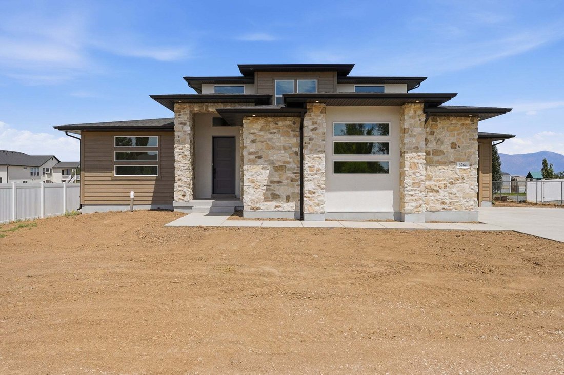 House in Hooper, Utah, United States 1 - 18577475