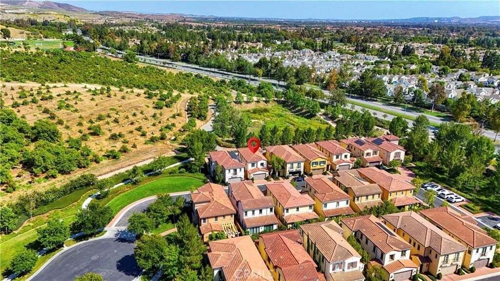 Condo in Irvine, California, United States 4 - 18577237