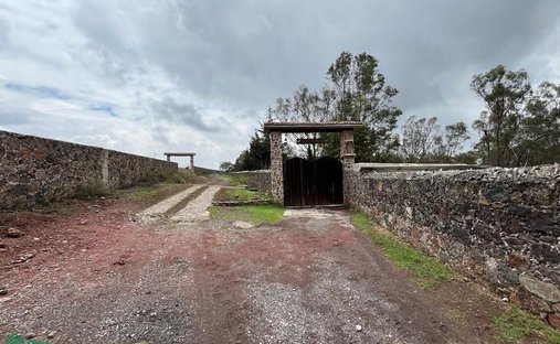 Land in San Miguel de la Victoria, State of Mexico, Mexico 1