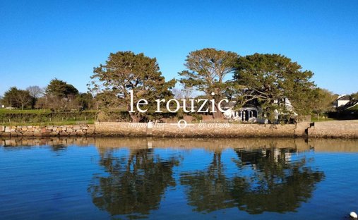 House in Larmor-Baden, Brittany, France 1