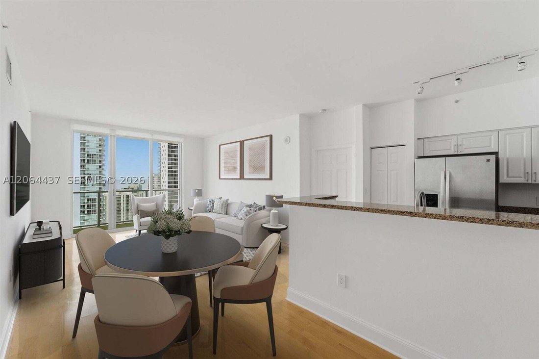 Condo in Miami, Florida, United States 3 - 18576872
