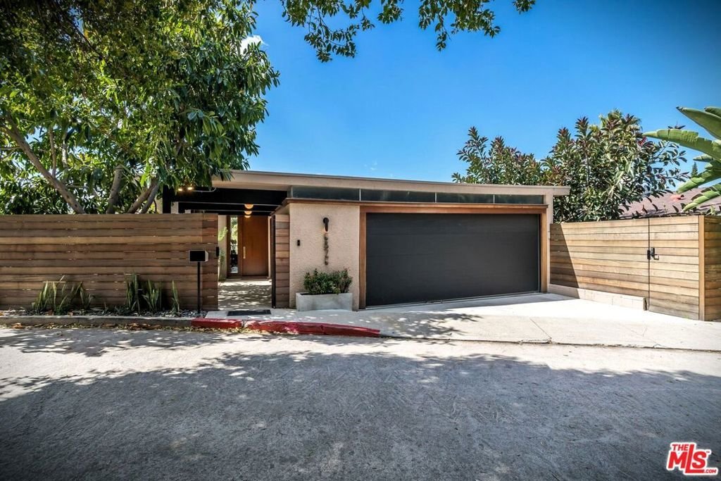 House in Los Angeles, California, United States 1 - 18577038