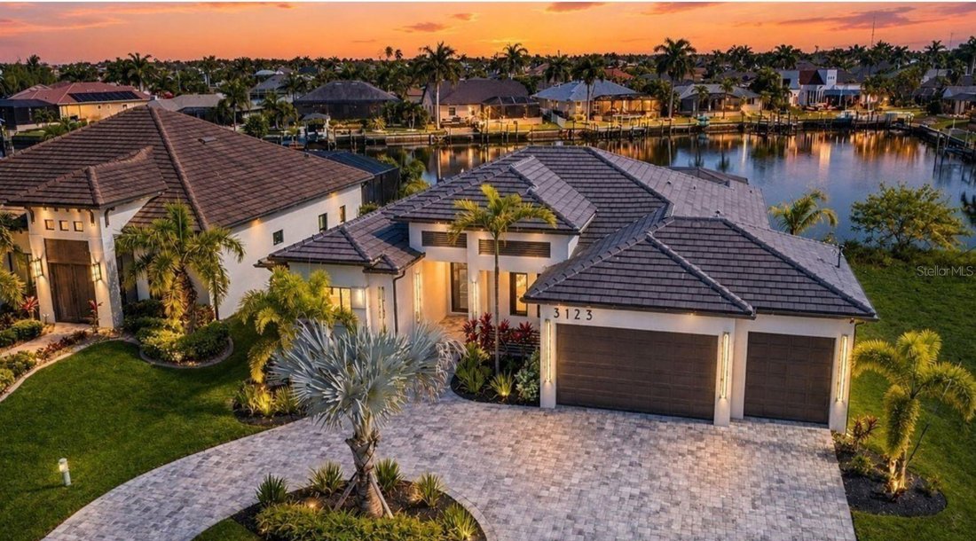 House in Cape Coral, Florida, United States 4 - 18576759