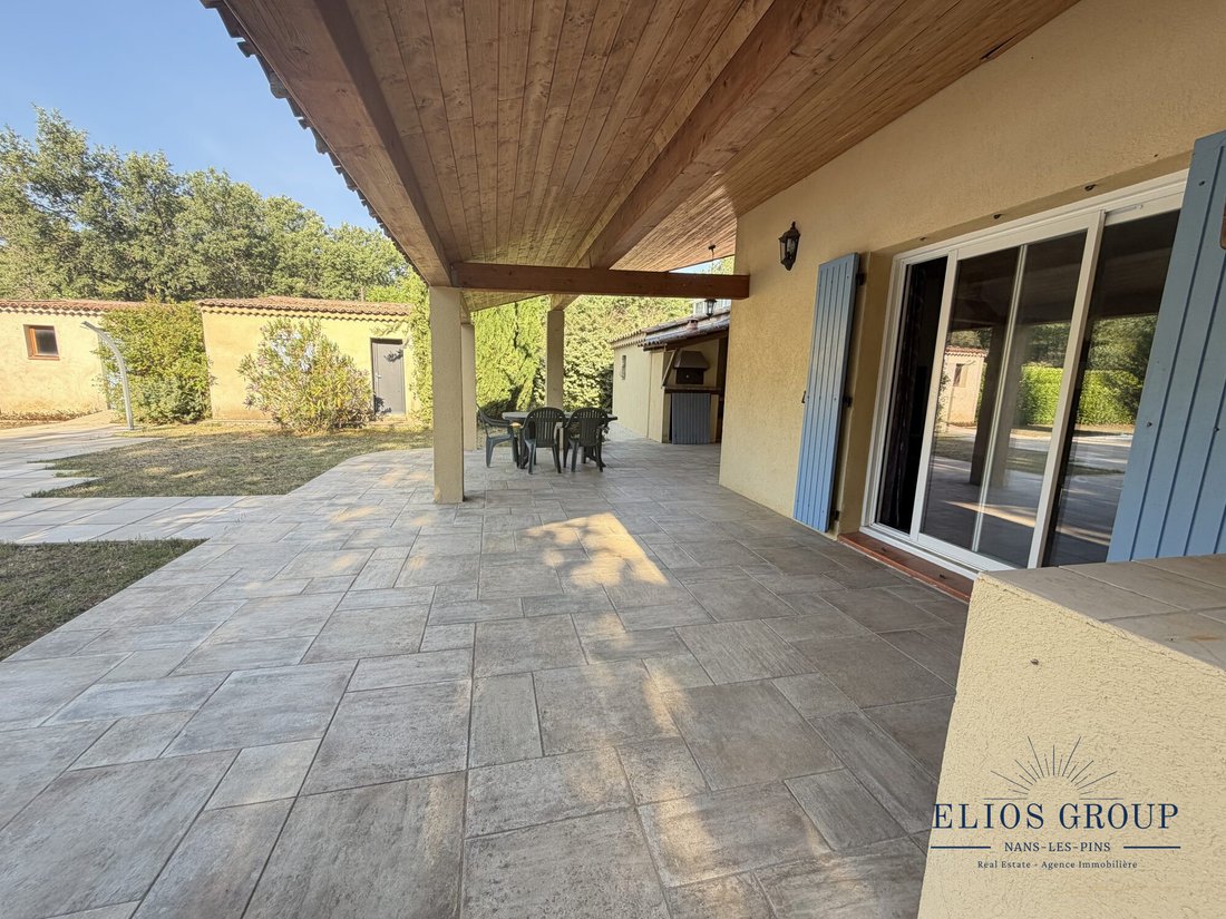 Casa a Nans-les-Pins, Provenza-Alpi-Costa Azzurra, Francia 2 - 18267219