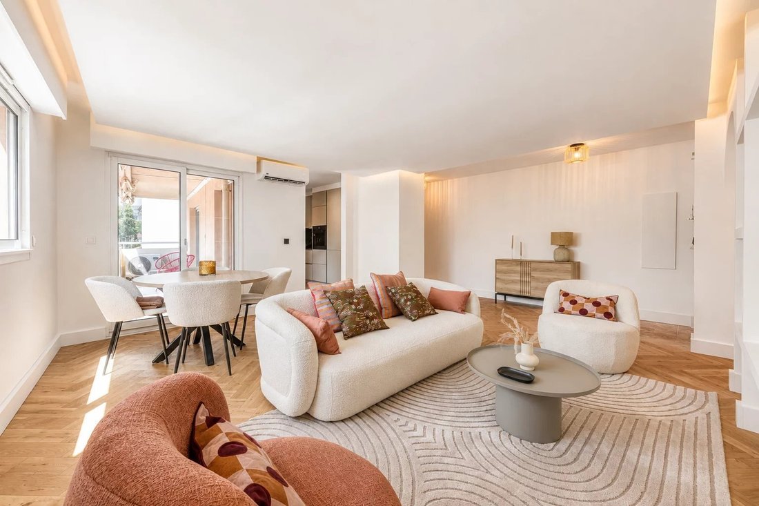 Apartment in Cannes, Provence-Alpes-Côte d'Azur, France 1 - 18575029