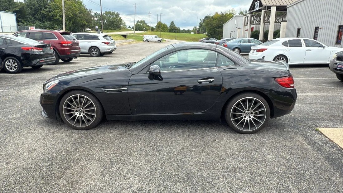 Cabriolet in Florence, AL, United States 1 - 18536593