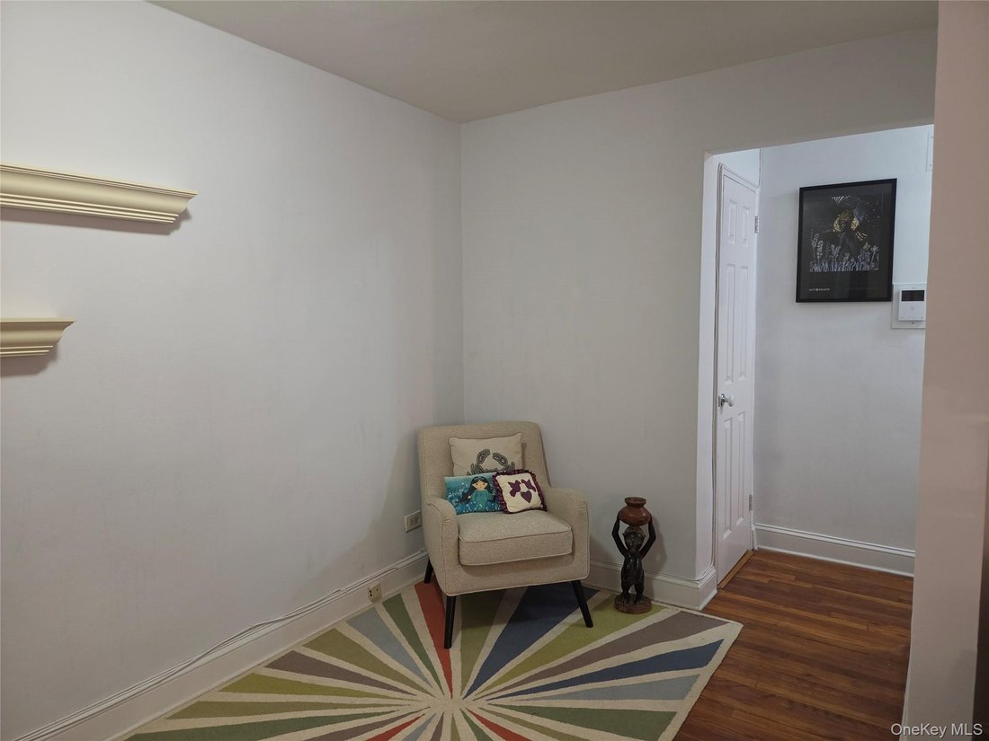 Co Op in New York, New York, United States 3 - 18577779