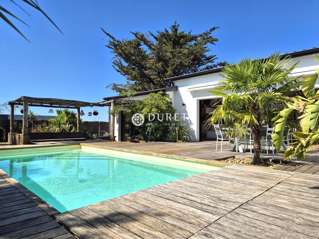 Villa in Centre, Challans, France 1 - 18578669