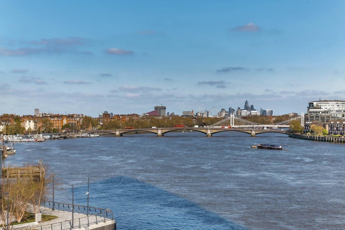 Apartment in Chelsea Harbour, England 2 - 18574434