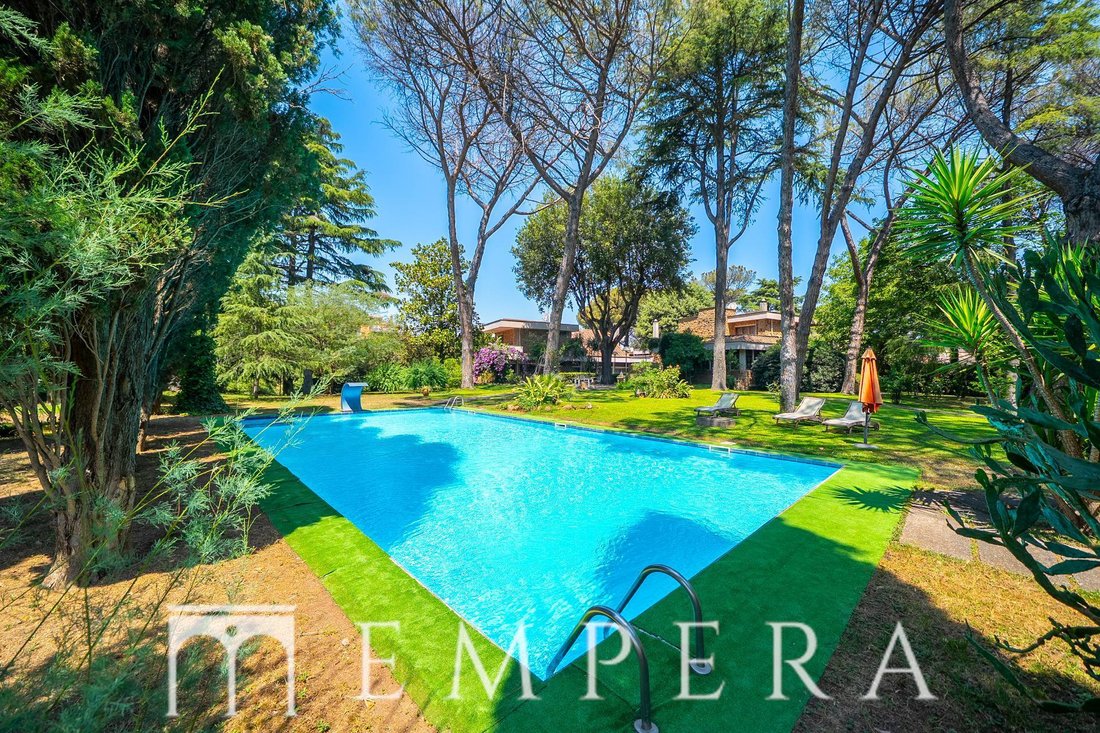 Villa in Appio Pignatelli - Quarto Miglio - Statuario, Rome, Italy 5 - 18578584