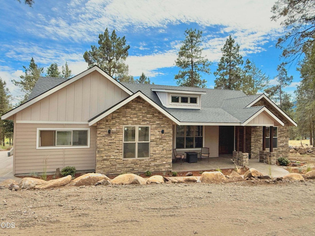 Maison à Klamath Falls, Oregon, États-Unis 2 - 18296556