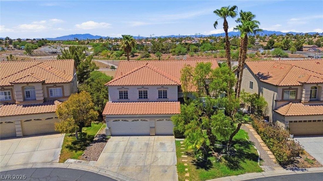 House in Henderson, Nevada, United States 3 - 18545054