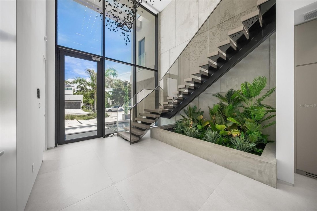 House in Sarasota, Florida, United States 5 - 18576648