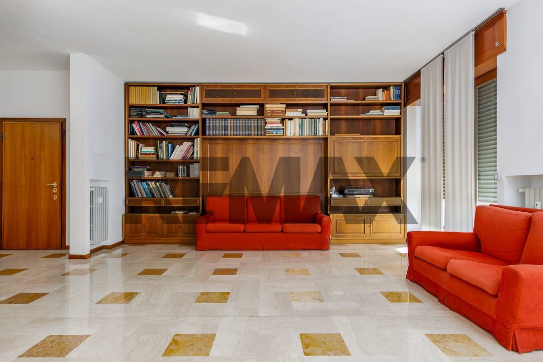 Apartment in Saint Lucia, Bergamo, Italy 4 - 18578581