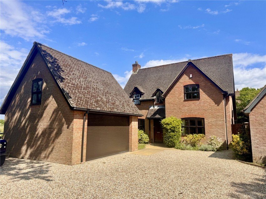 House in Hordle, England 2 - 17493366