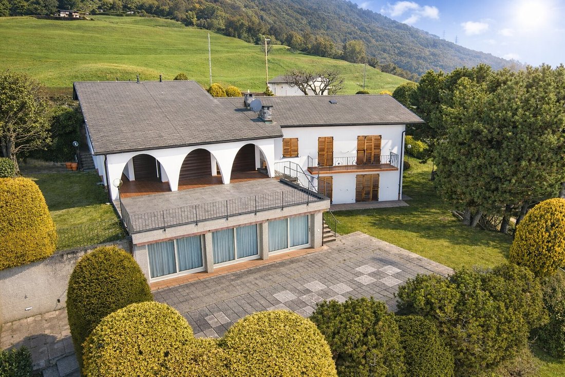 Villa in Alto Malcantone, Ticino, Switzerland 2 - 18575996