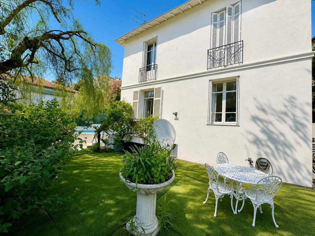 House in Vallergues, Cannes, France 1 - 18575194