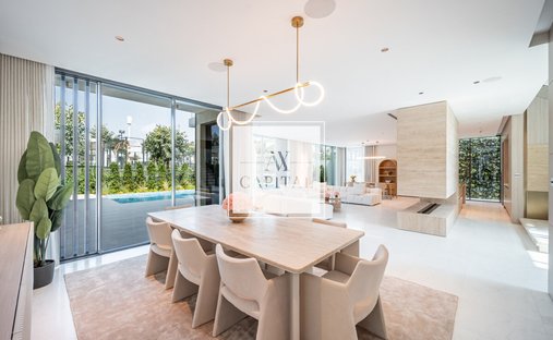 Villa in City Walk, Dubai, United Arab Emirates 1
