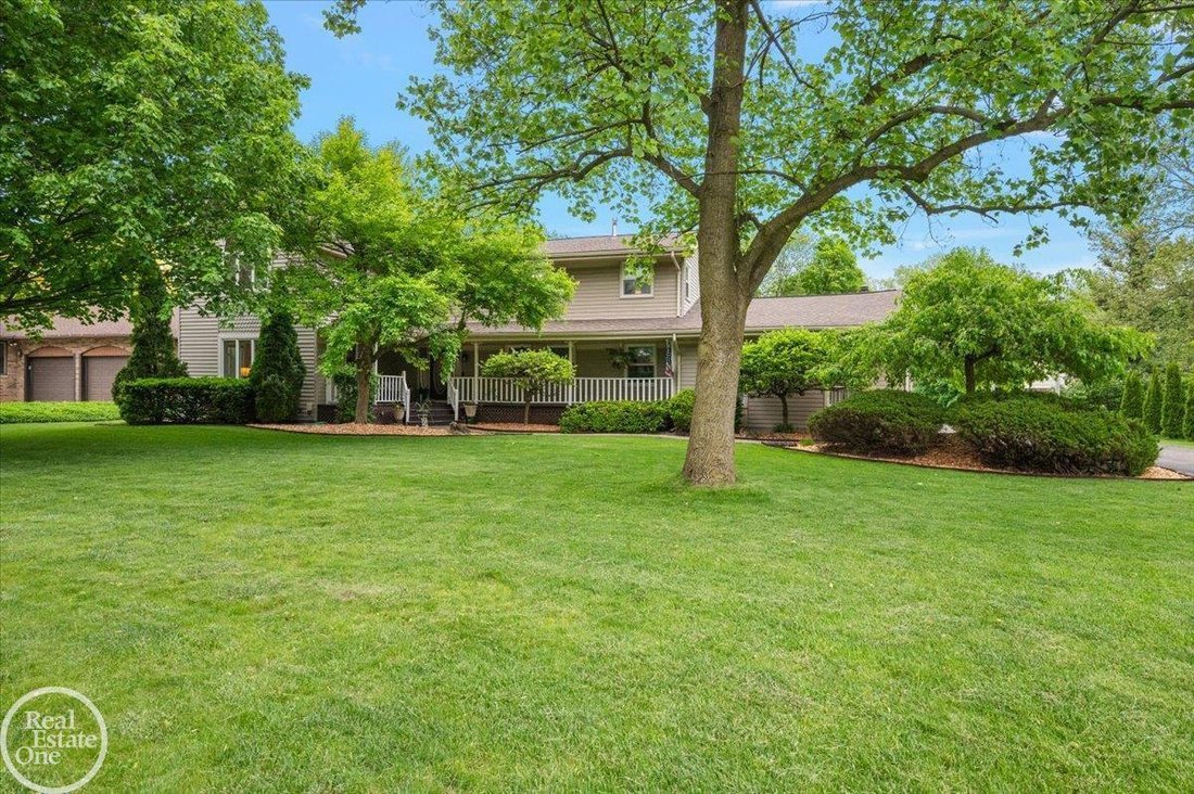 House in Troy, Michigan, United States 2 - 18577071
