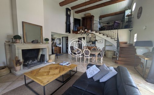 Villa in Uzès, Occitania, France 1