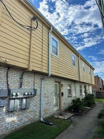 Metairie, Louisiana, United States 4 - 18577378