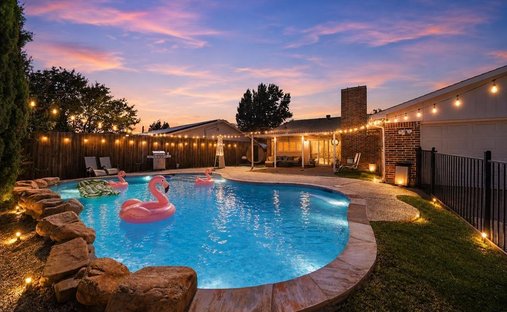 House in Carrollton, Texas, United States 1