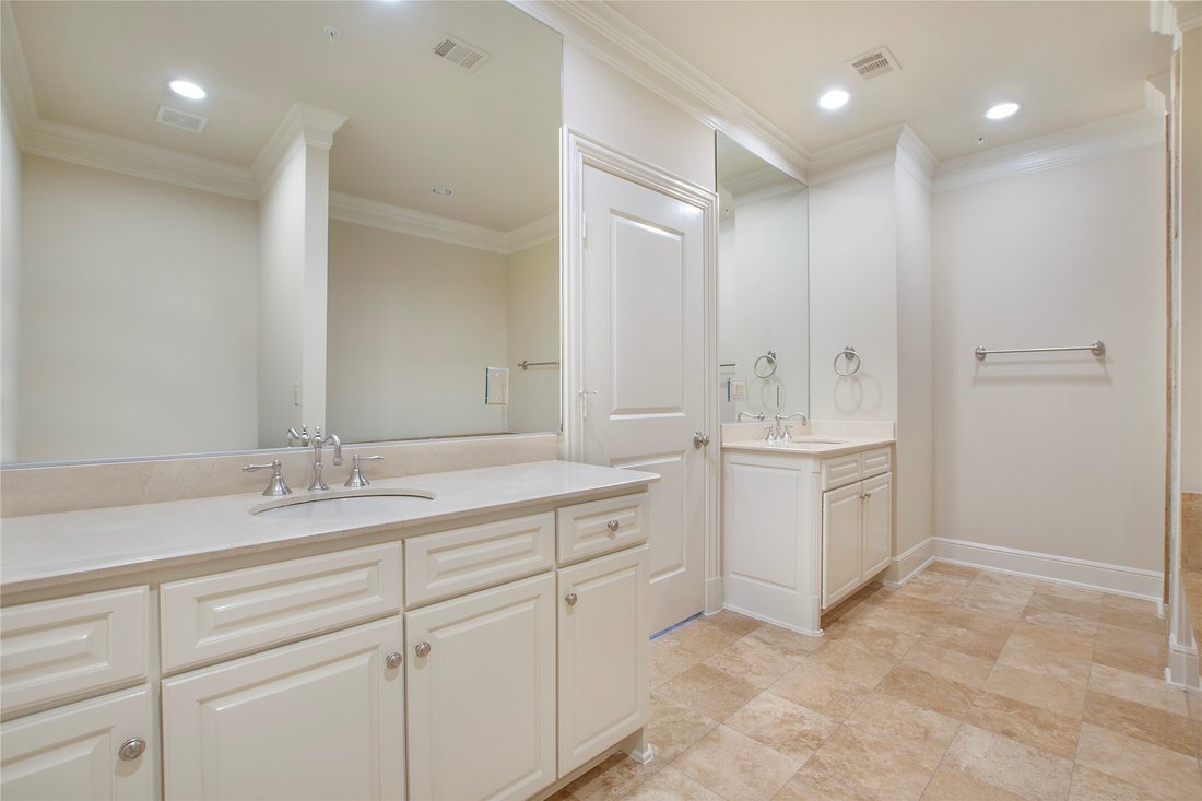 House in Dallas, Texas, United States 4 - 18577776