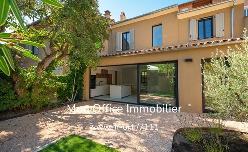 House in Mazarin-Opéra-Bellegarde-Mairie, Aix-en-Provence, France 1